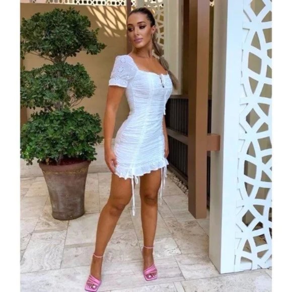 White Broderie Anglaise Lace Short Sleeve Square Neck Ruched Bodycon Mini Dress - Picture 8 of 16